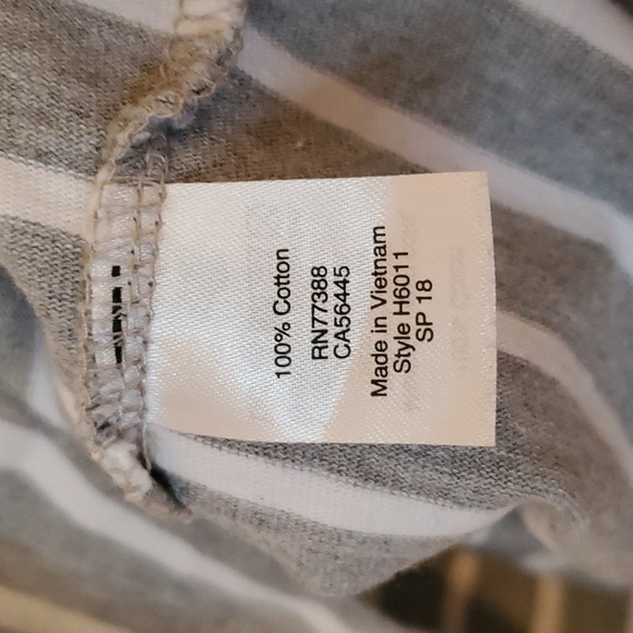 Final Price! J Crew Striped Flutter Sleeve V Neck Tee Shirt - Picture 4 of 5